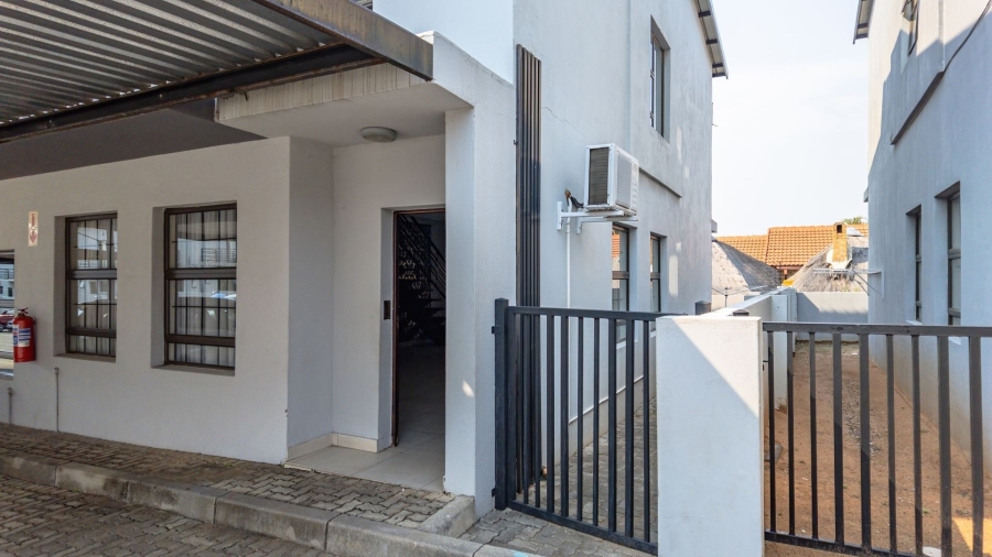 To Let 3 Bedroom Property for Rent in Cashan North West